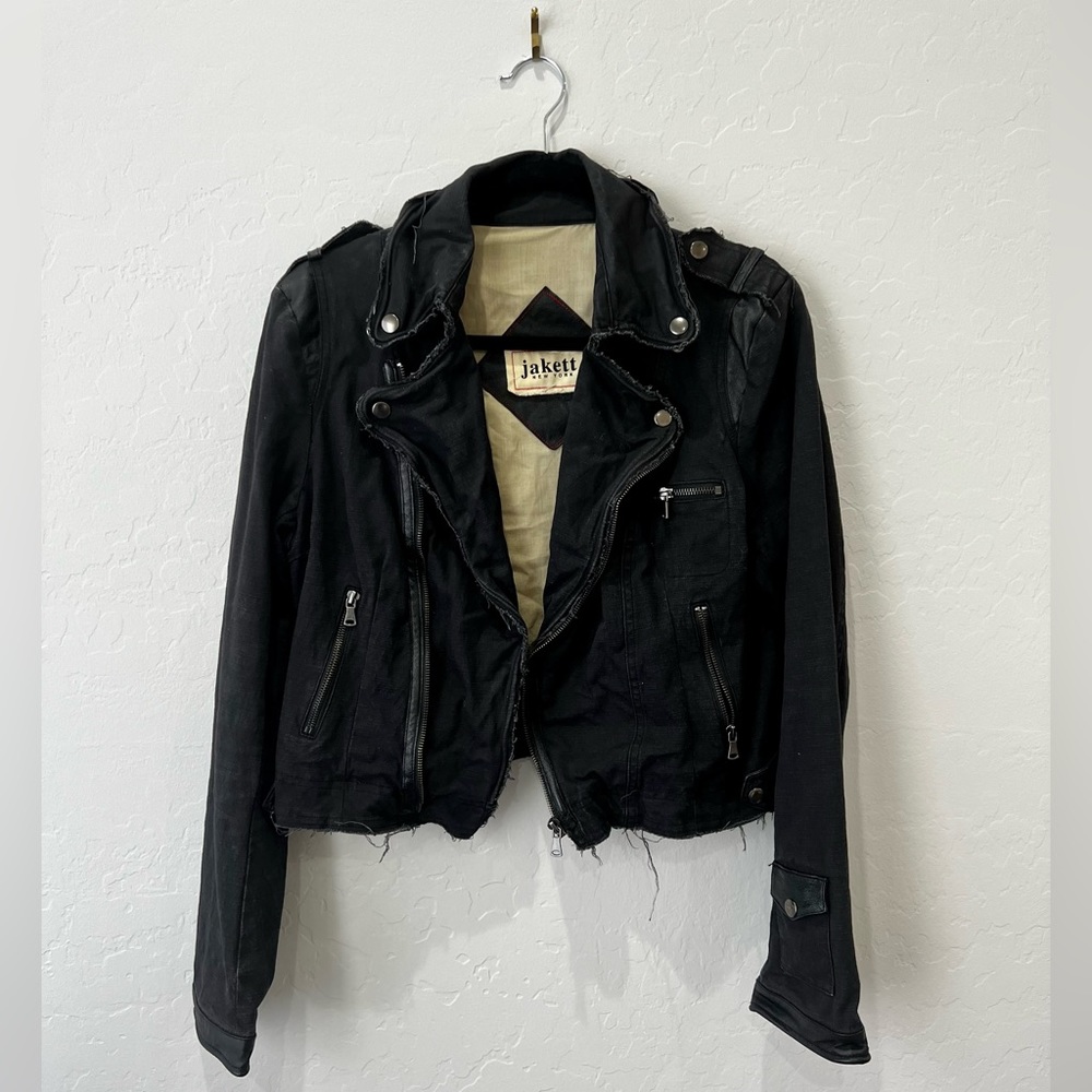 Jakett New York Black Motorcycle Style Jacket